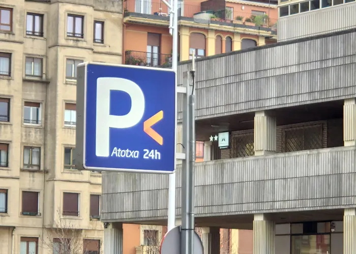 ゲストハウス Cristina Enea サン・セバスティアン